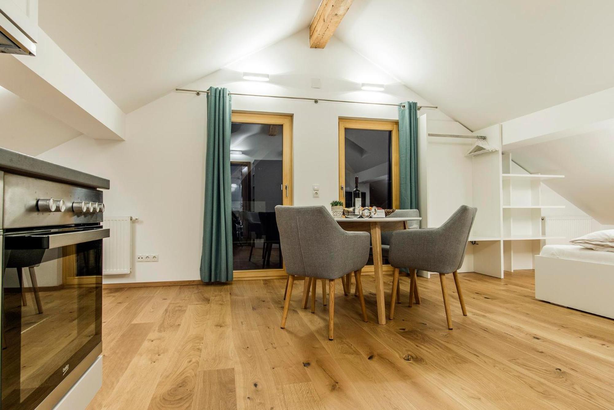Апартаменты Haus Kapell Шрунс Экстерьер фото
